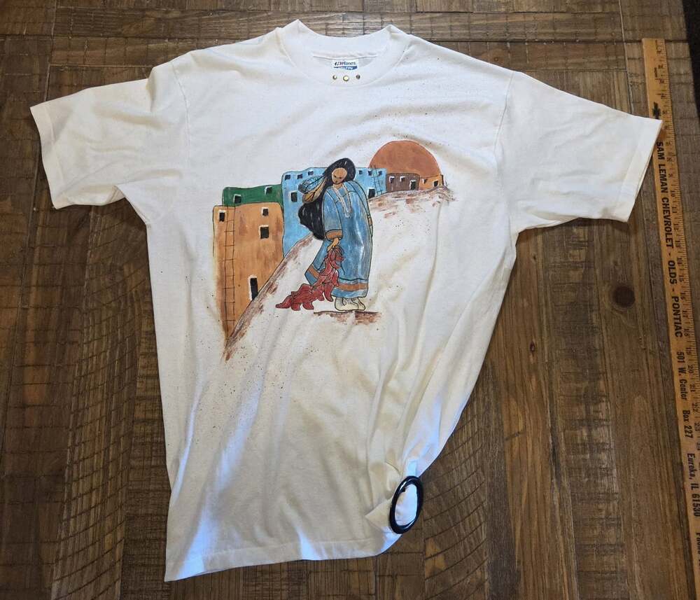Vtg Single Stitch Village Girl Tshirt XL USA Ethnic Native Art Handpainted Aztec
